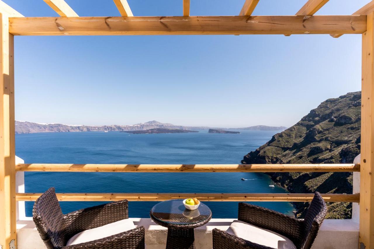 Evanthia Best View Thirassia Island Hotel エクステリア 写真