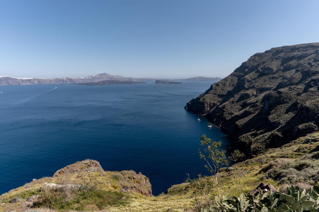 Evanthia Best View Thirassia Island Hotel エクステリア 写真