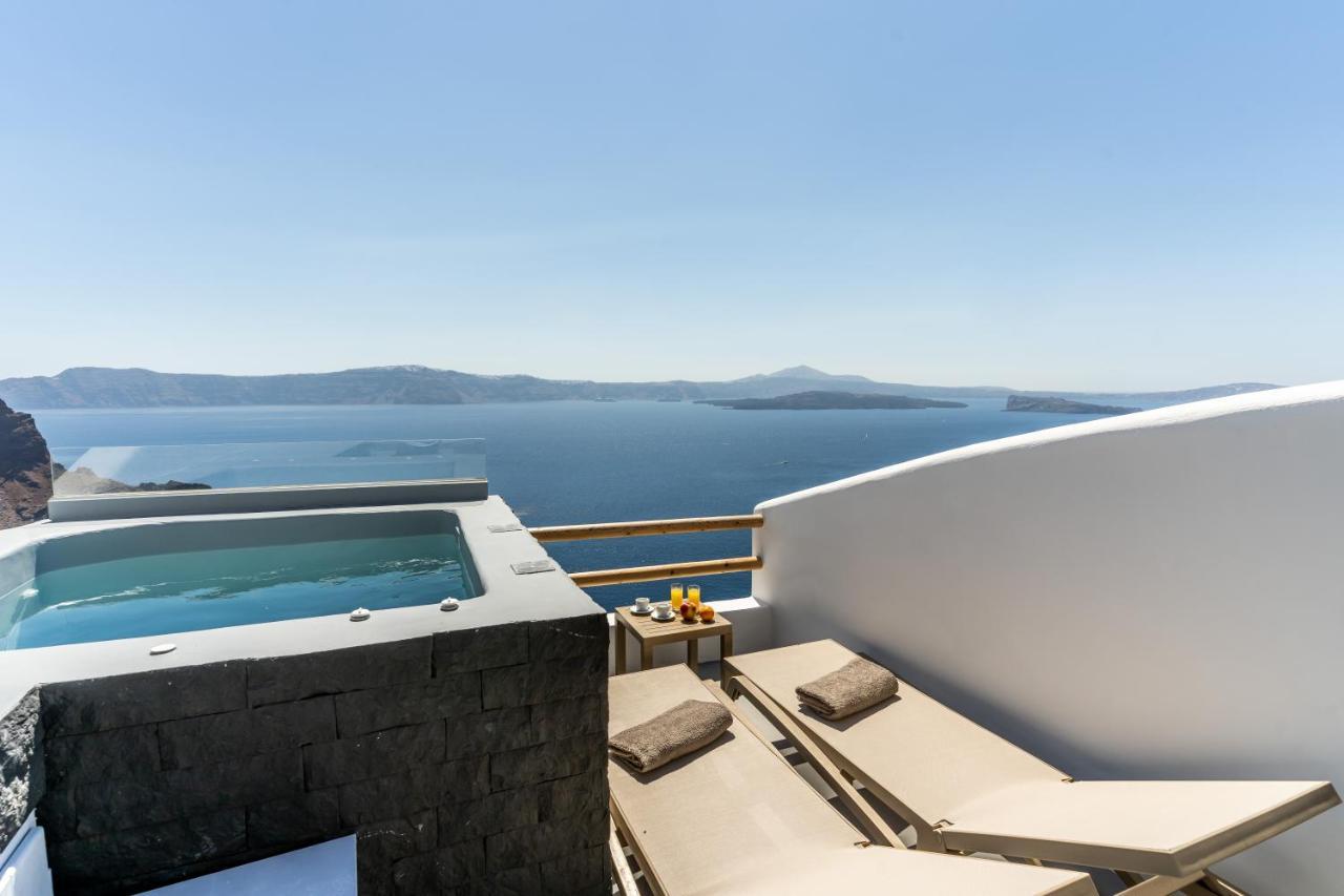 Evanthia Best View Thirassia Island Hotel エクステリア 写真