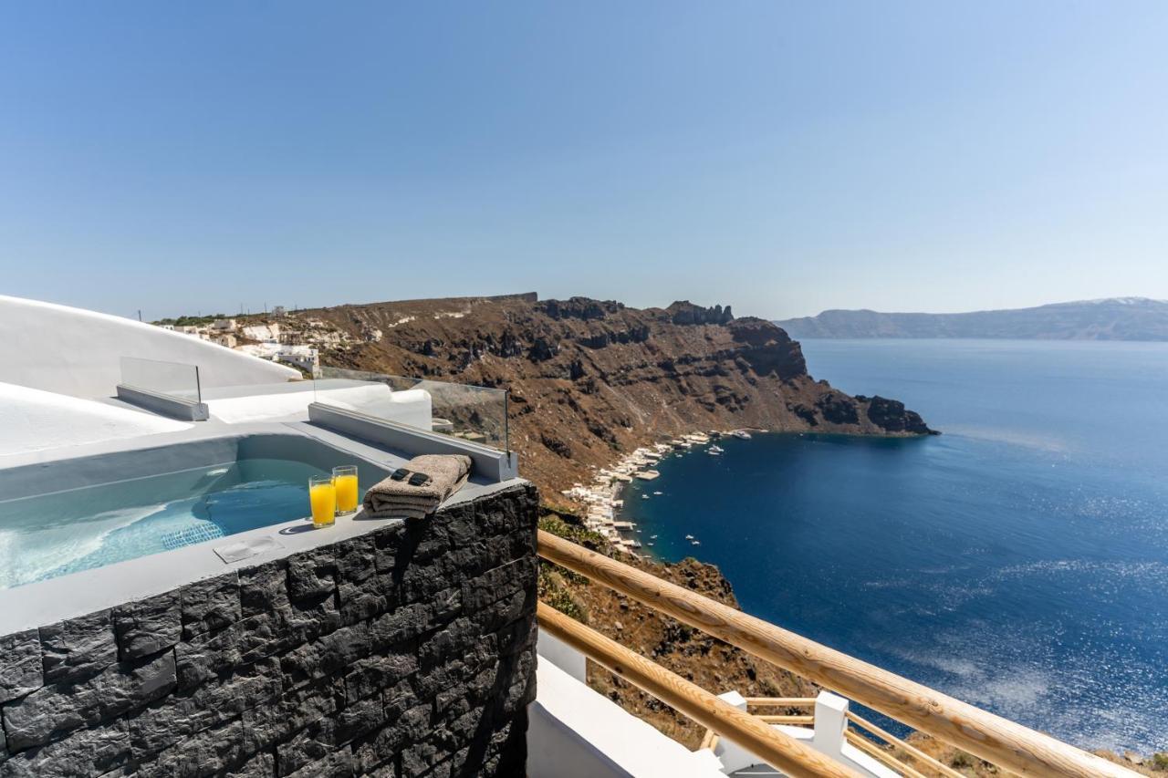 Evanthia Best View Thirassia Island Hotel エクステリア 写真