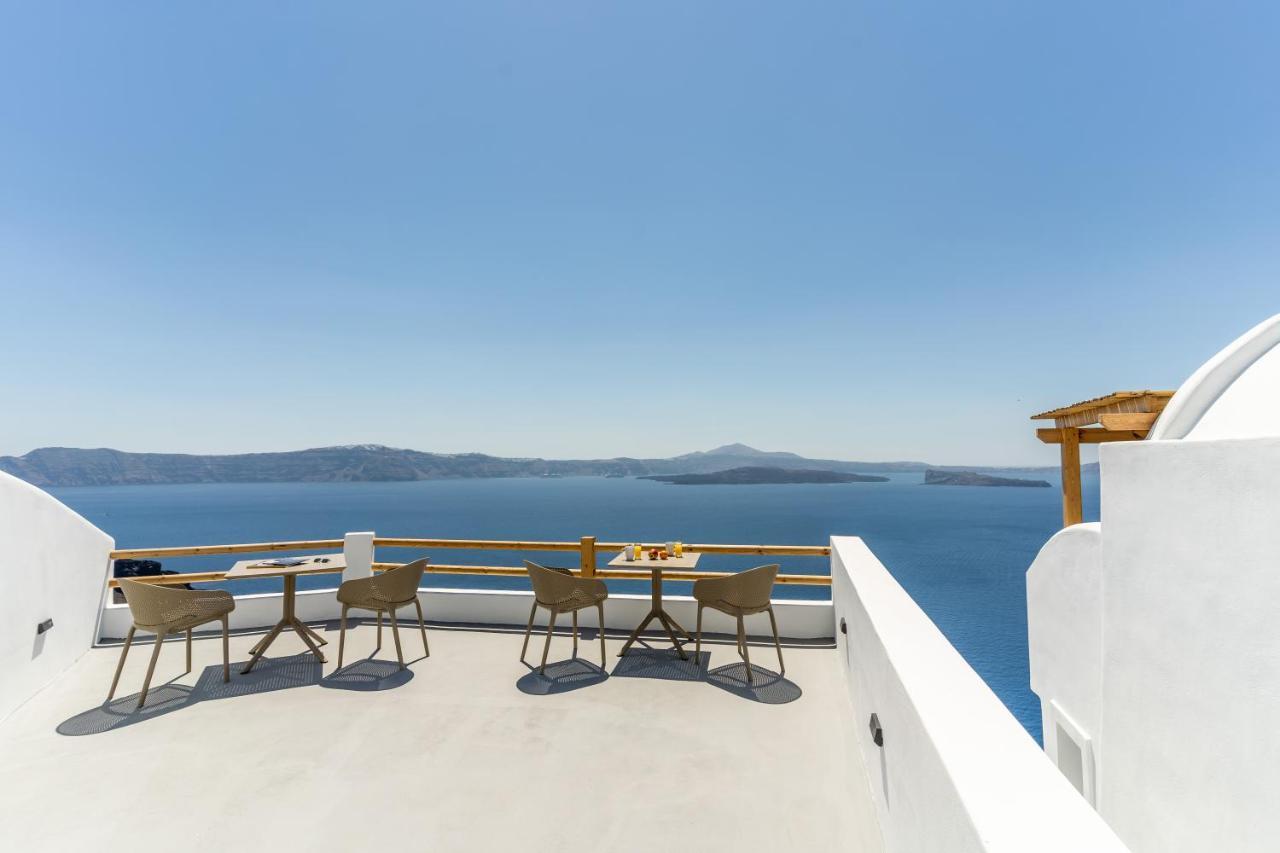 Evanthia Best View Thirassia Island Hotel エクステリア 写真