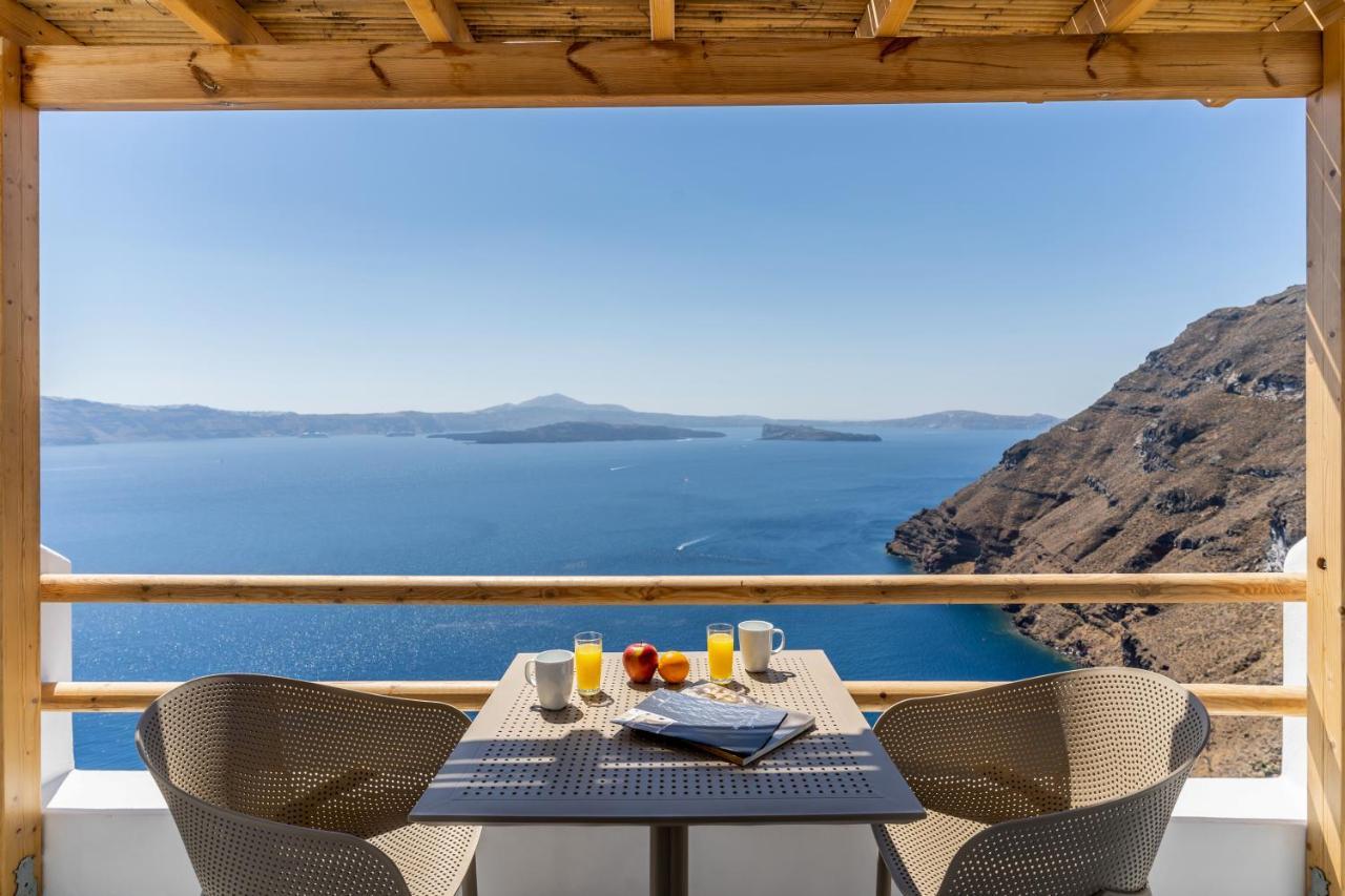 Evanthia Best View Thirassia Island Hotel エクステリア 写真
